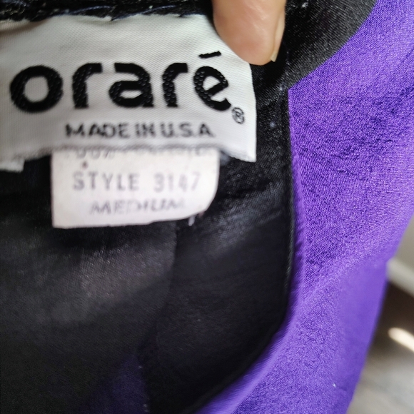 Oraré Purple and Black V-Neck Top Vintage - Picture 5 of 6
